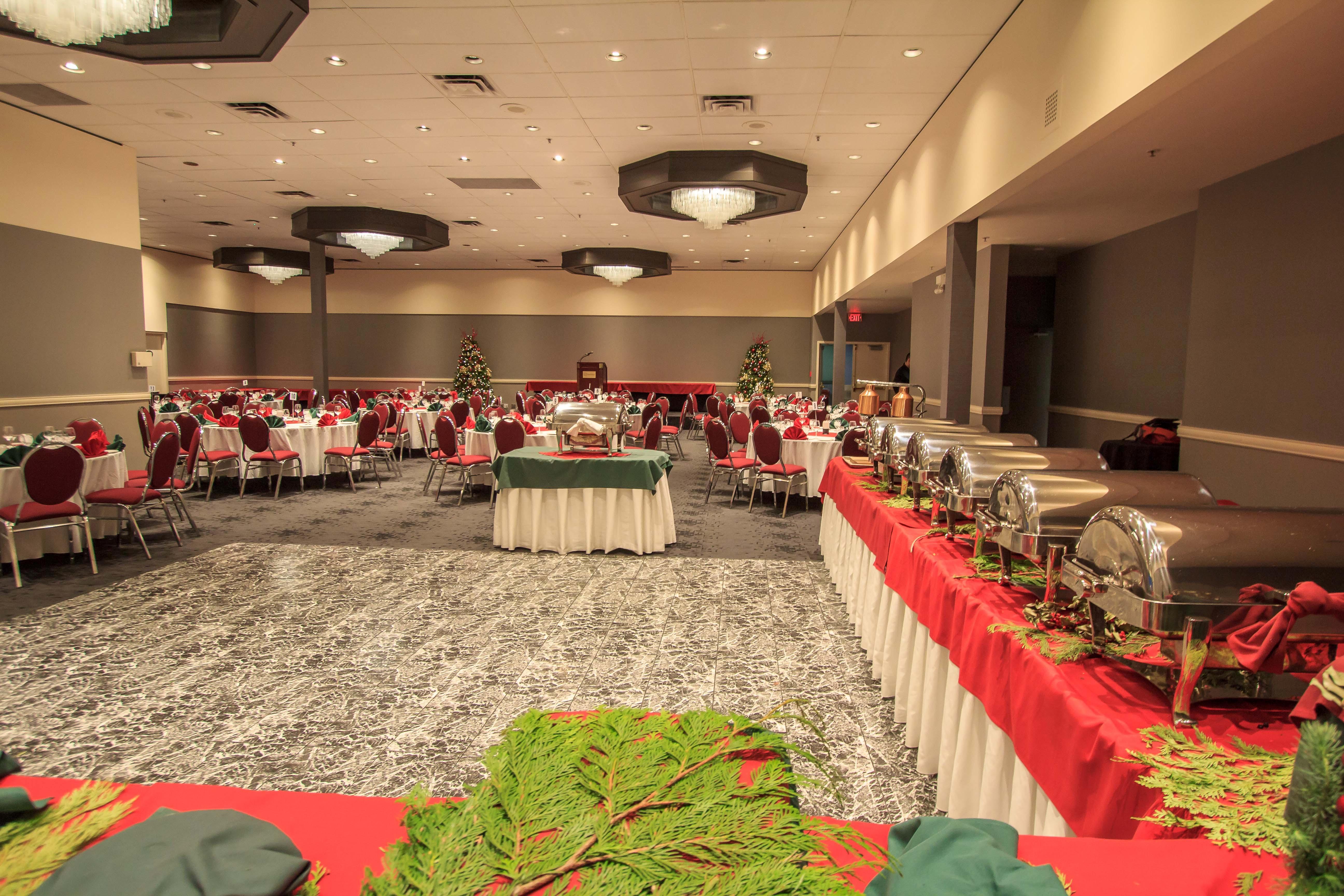 Hotel Blackfoot Calgary Exterior photo