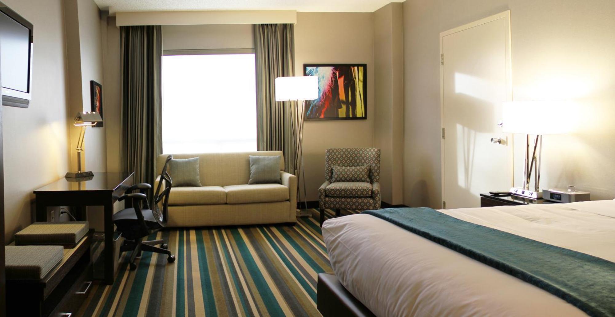 Hotel Blackfoot Calgary Exterior photo
